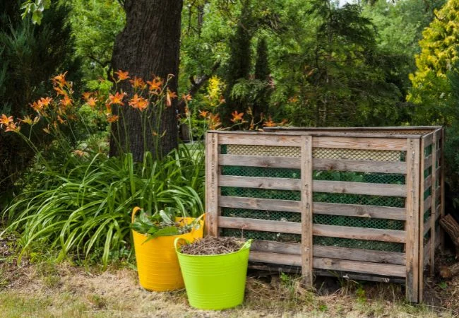 how-to-make-a-compost-pile-8